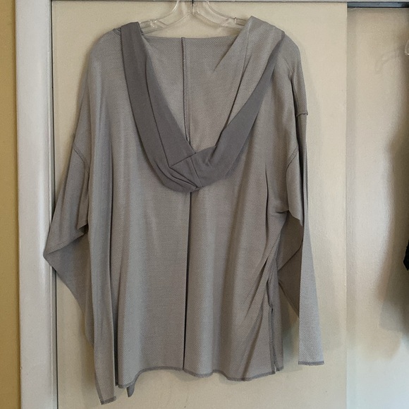 Fitigues silk cashmere hoodie - Picture 3 of 6